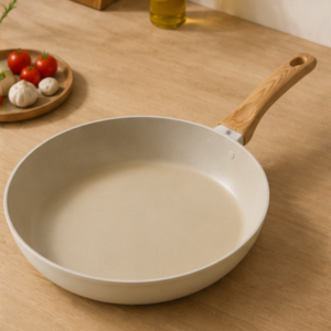 Home Frying Pan with Wood-Grain Handle